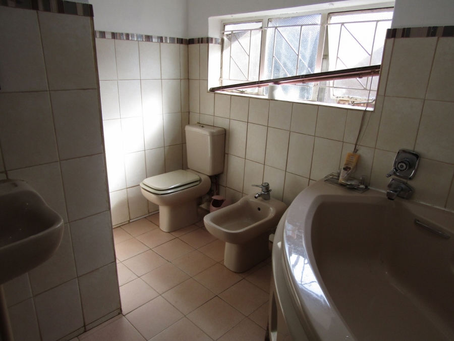 Commercial Property for Sale in Hankey Eastern Cape